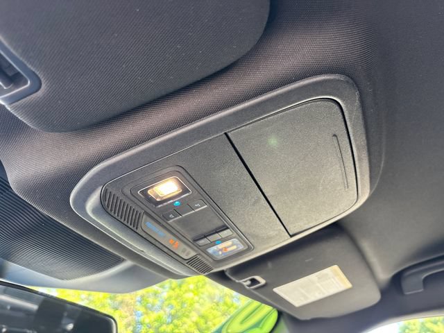 Used 2020 Ford Explorer XLT w/ Equipment Group 202A AWD/4WD image 27
