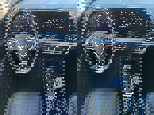 Used 2023 Kia Sportage SX image 10