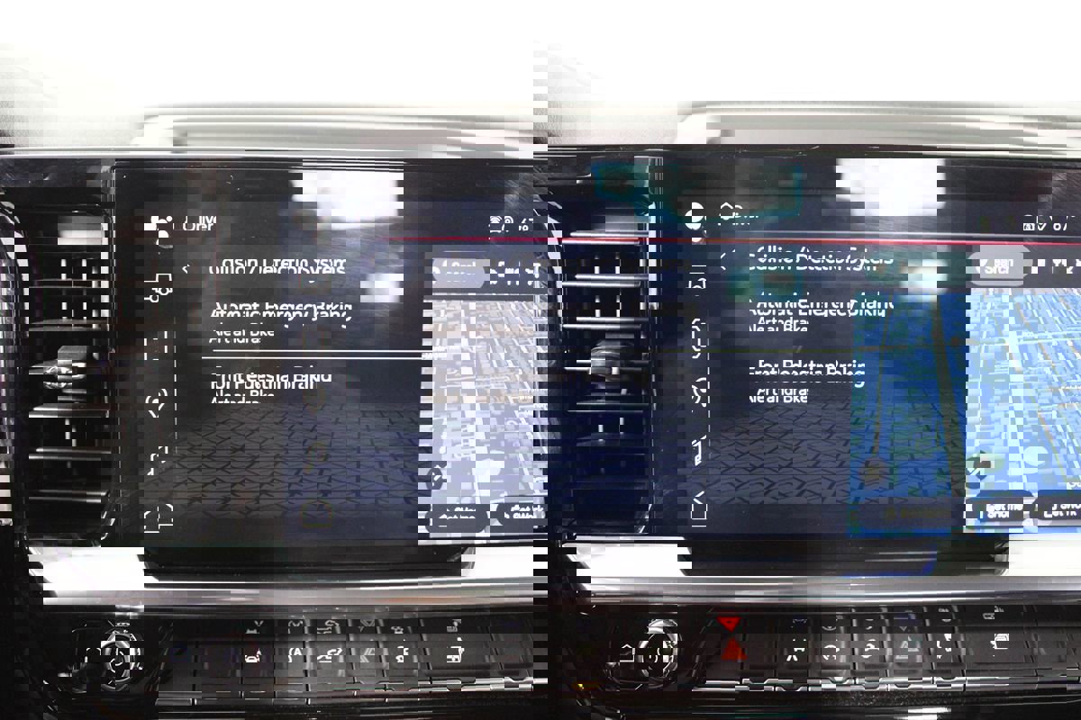 Used 2025 GMC Sierra 1500 Elevation image 23