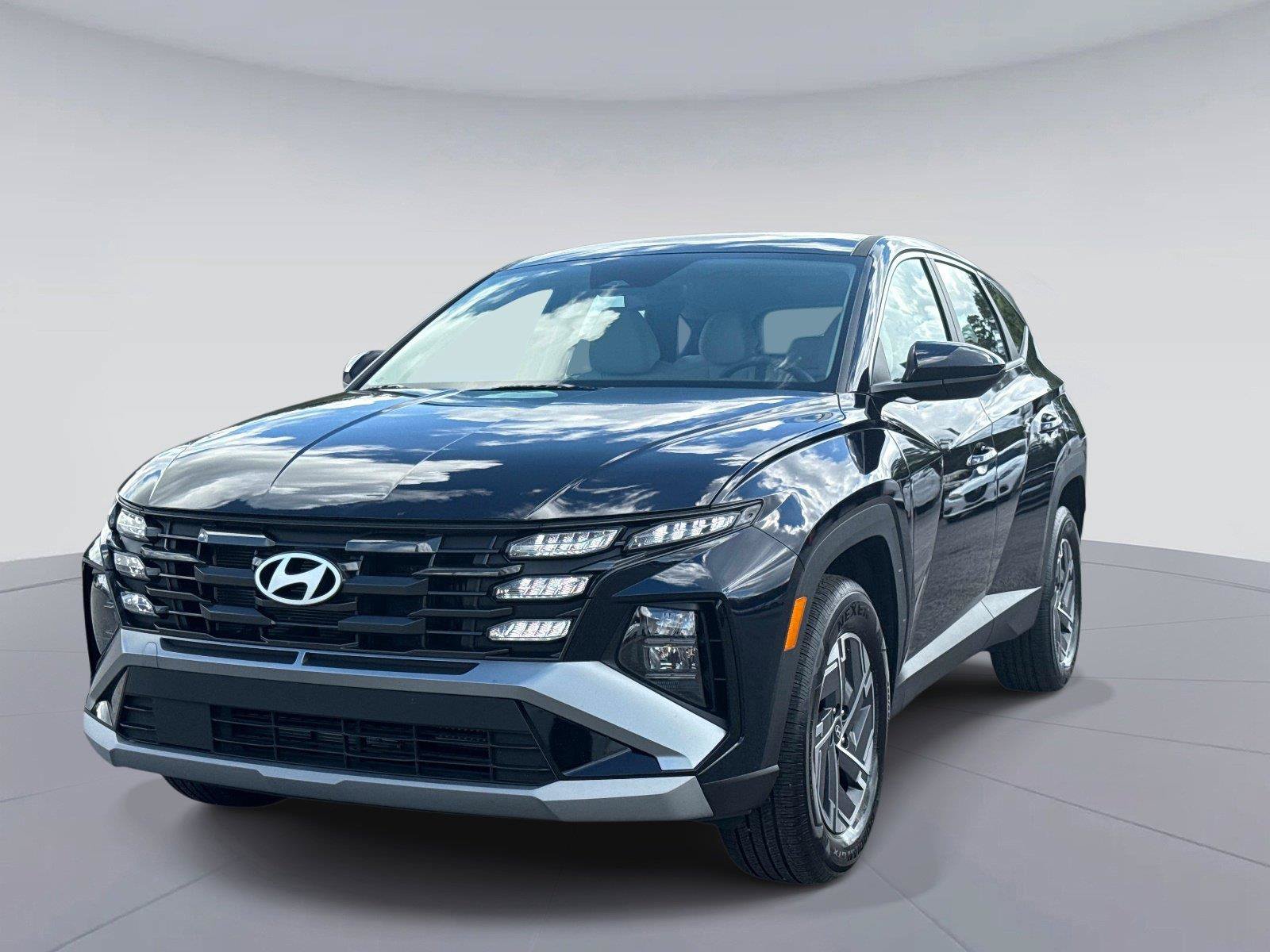 Used 2026 Hyundai Tucson Blue SE AWD/4WD image 8