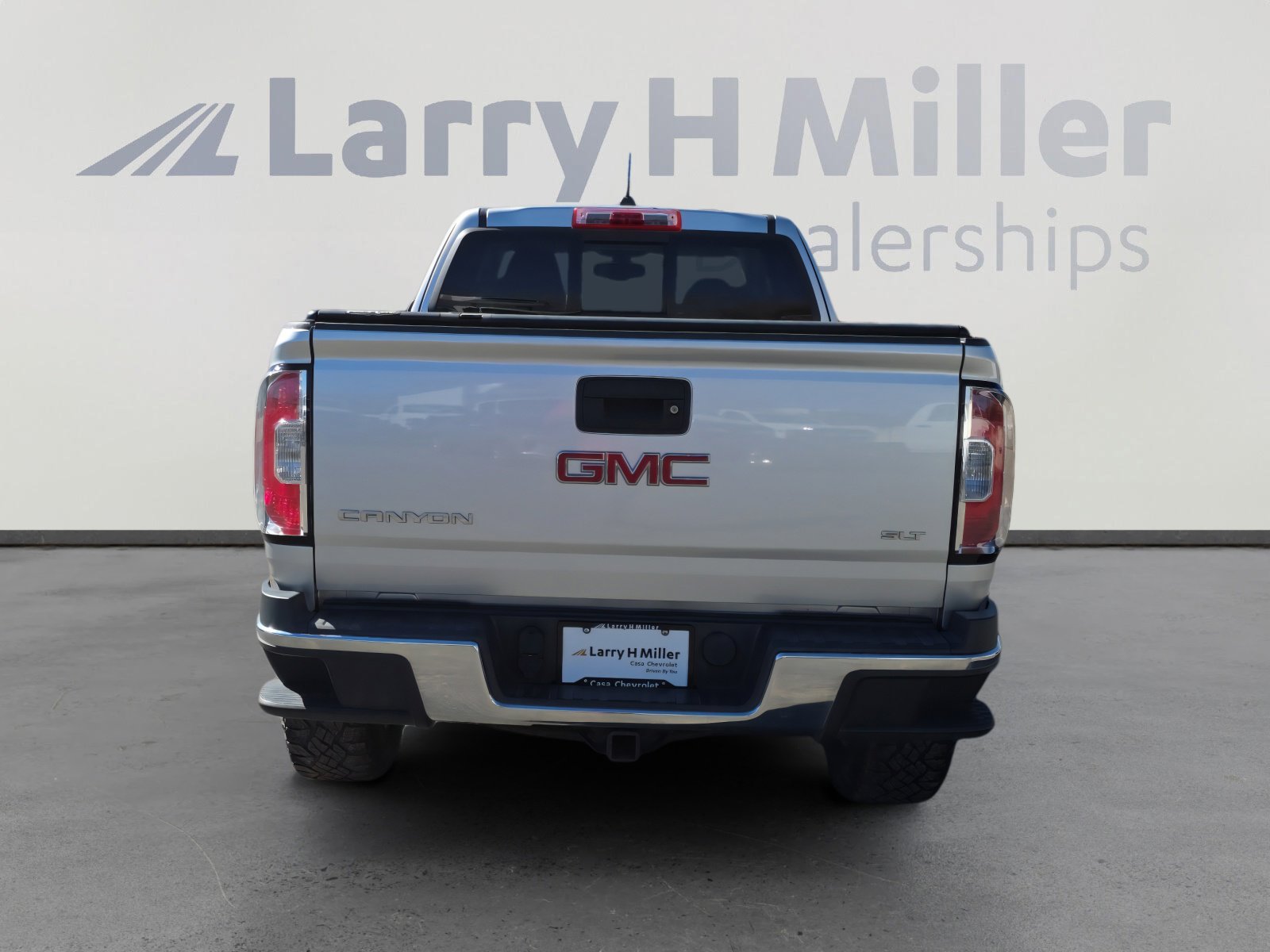 Used 2016 GMC Canyon SLT w/ Trailering Package image 3