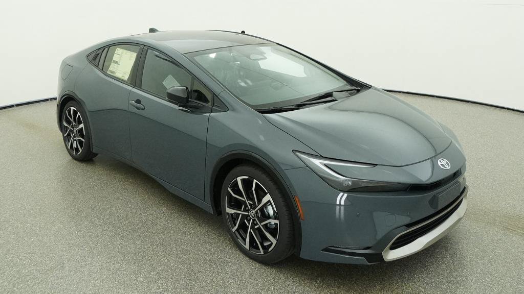 New 2026 Toyota Prius Plug-In Hybrid FWD image 16