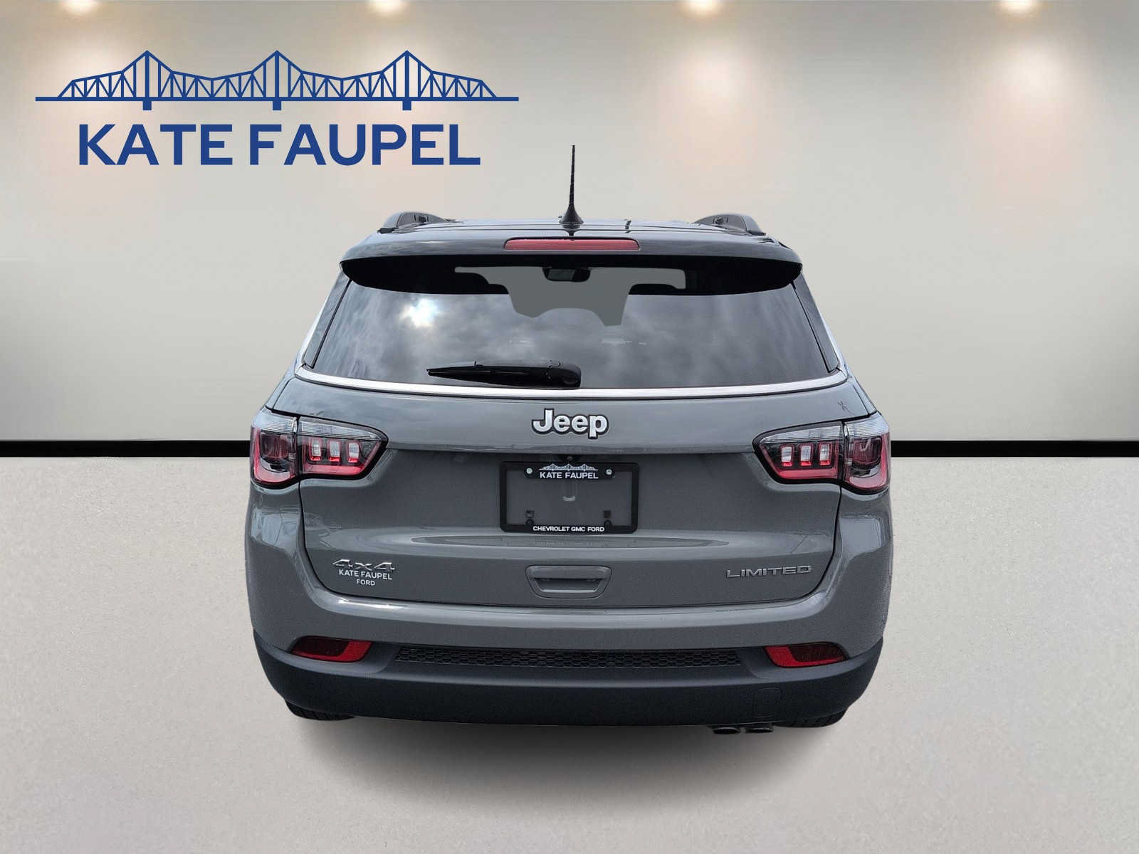 Used 2022 Jeep Compass Limited AWD/4WD image 6