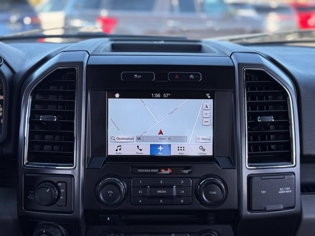 Used 2018 Ford F150 XLT w/ Equipment Group 302A Luxury AWD/4WD image 3