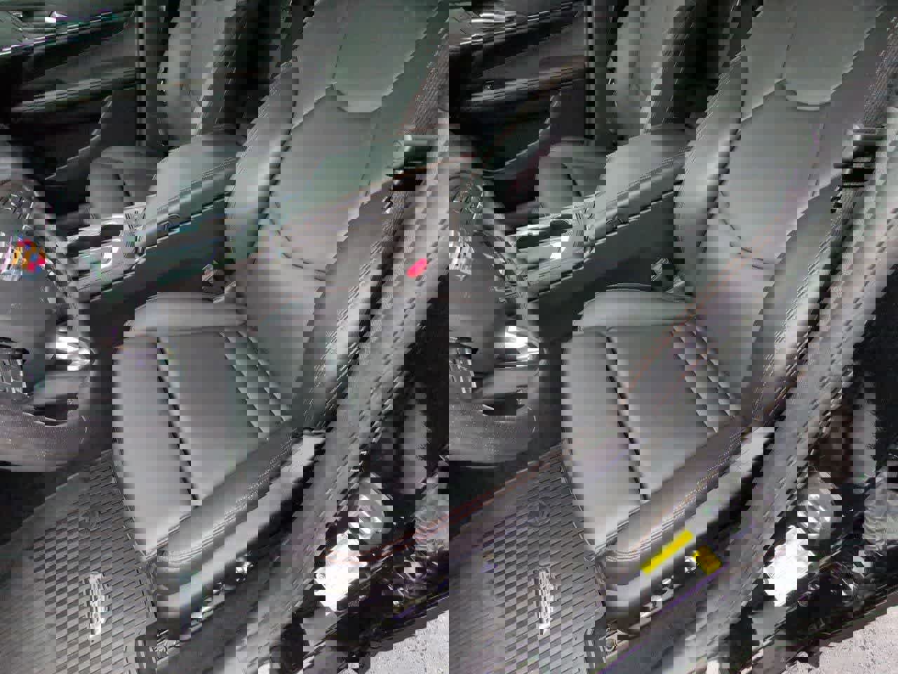 Used 2024 Cadillac CT4 Sport w/ Technology Package image 16