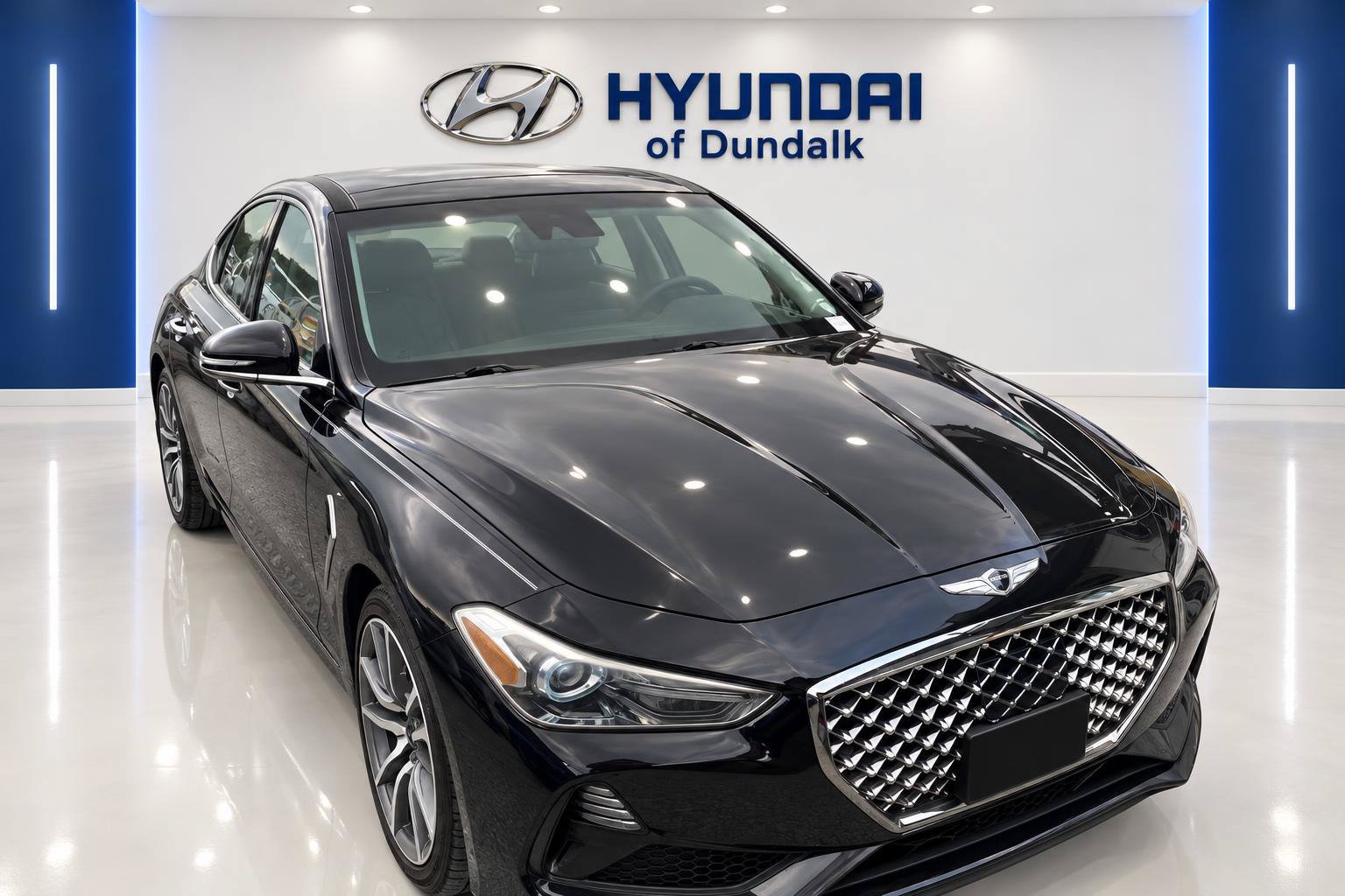 Used 2019 Genesis G70 3.3T Advanced w/ Elite Package RWD image 4