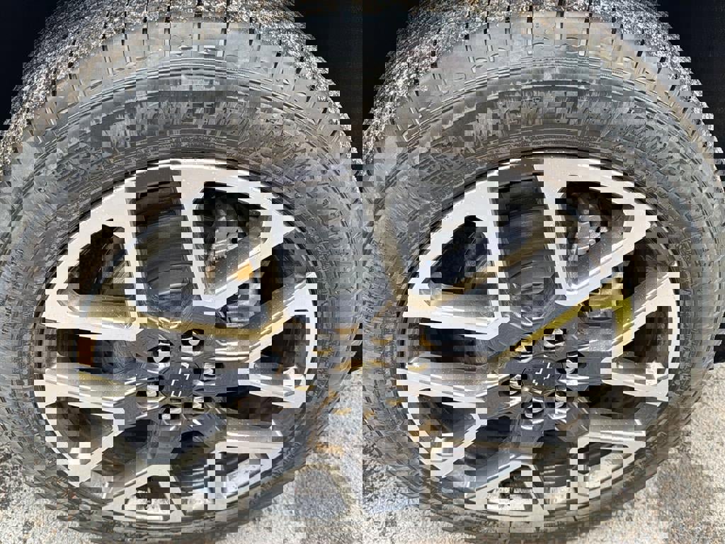 Used 2025 Chevrolet Blazer RS w/ Driver Confidence II Package image 20