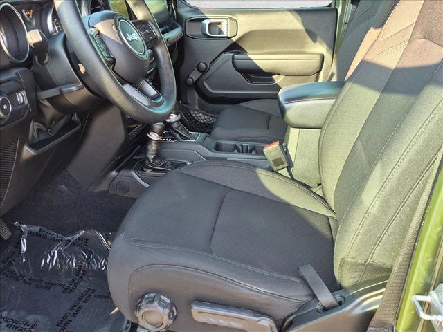 Used 2023 Jeep Wrangler Unlimited Sport AWD/4WD image 14