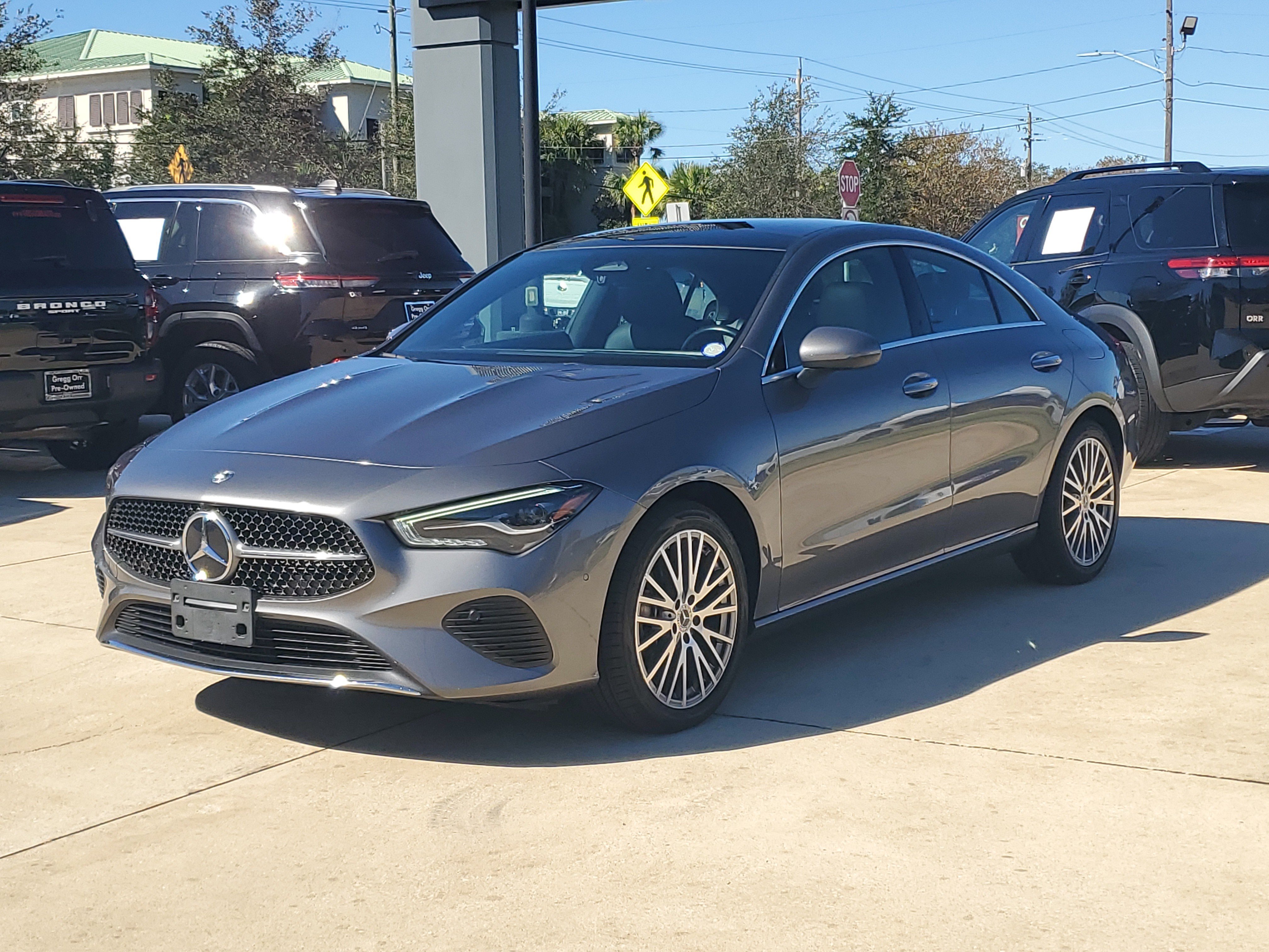 Used 2025 Mercedes-Benz CLA 250 image 1