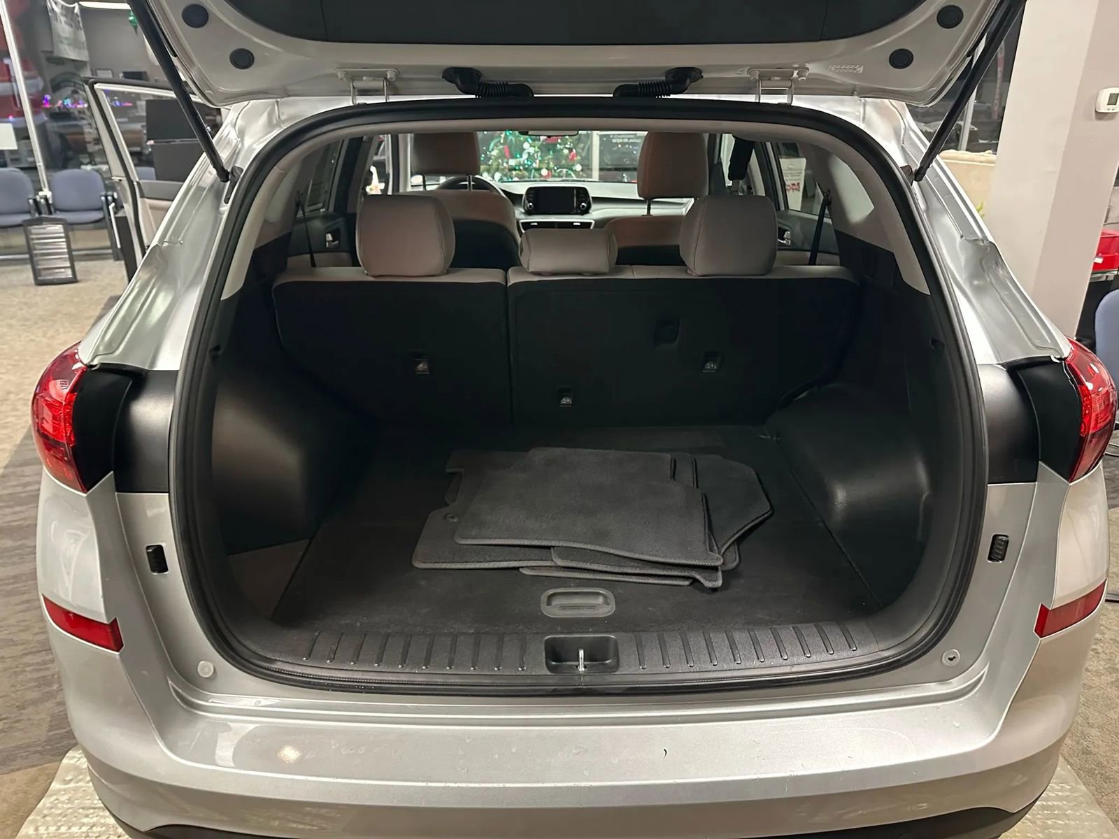 Used 2019 Hyundai Tucson SE image 46