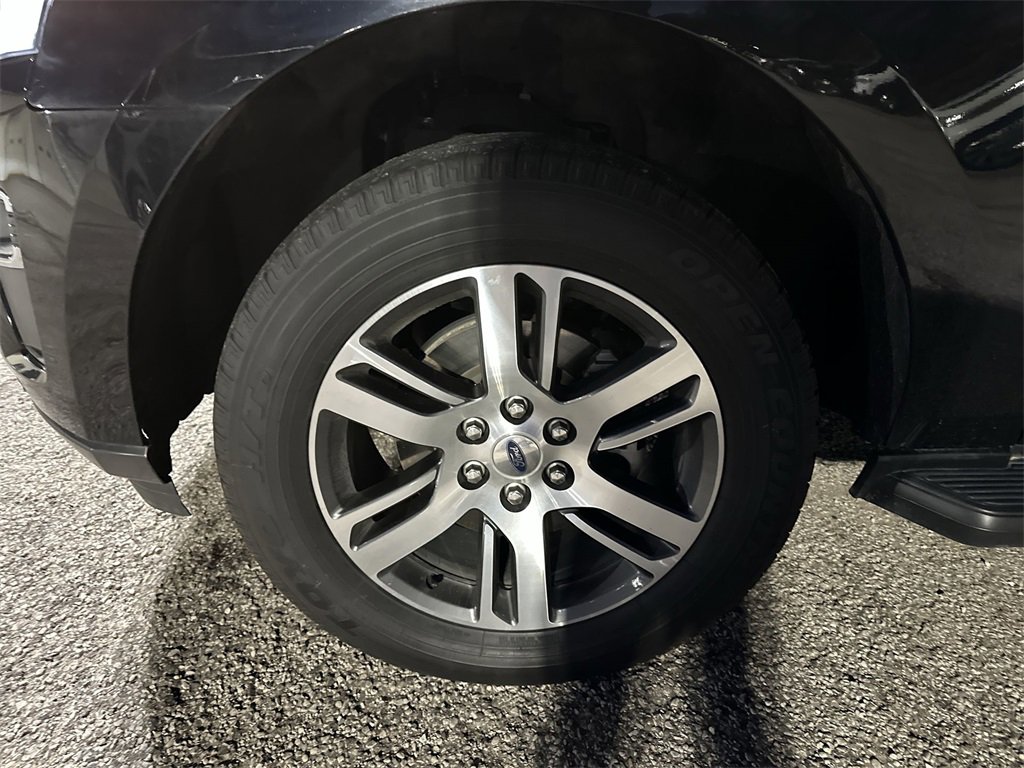 Used 2024 Ford Expedition Max Limited image 10