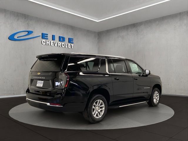 New 2026 Chevrolet Suburban LT w/ Comfort Package AWD/4WD image 4