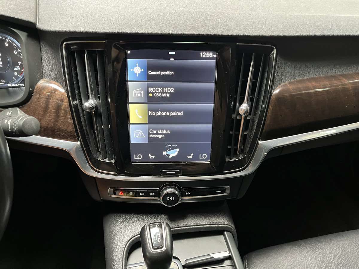 Used 2017 Volvo S90 T6 Momentum AWD/4WD image 19