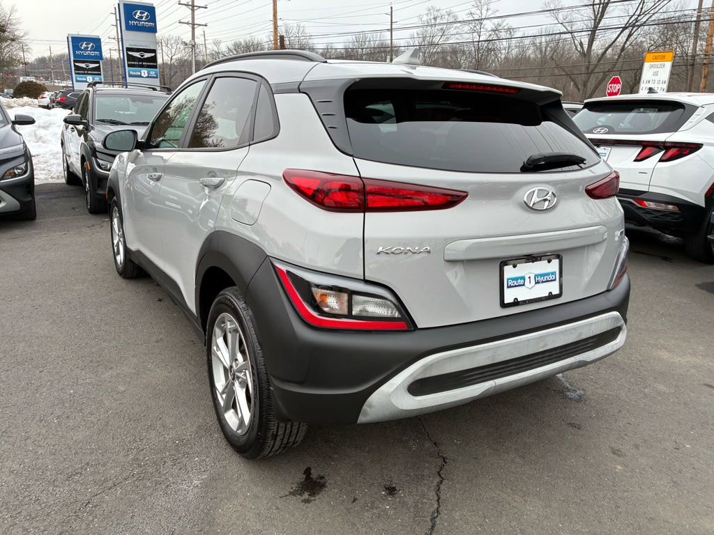 Used 2023 Hyundai Kona SEL image 5