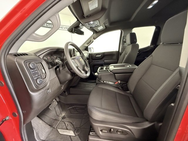 Used 2025 Chevrolet Silverado 1500 Custom image 14