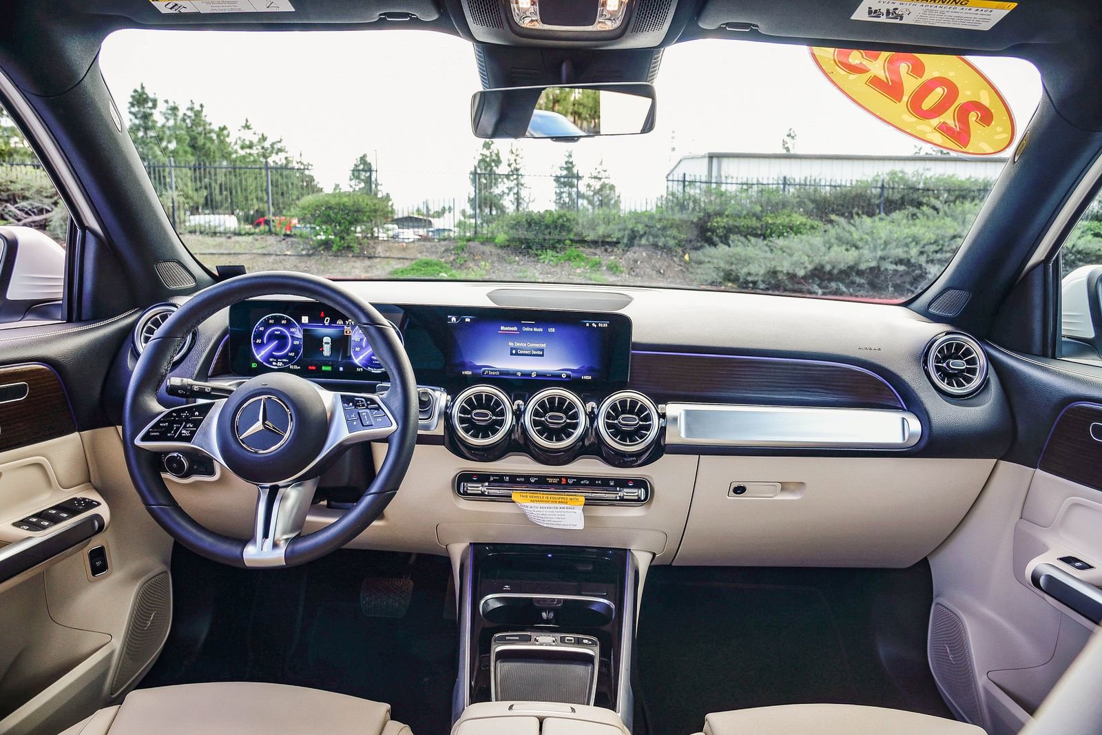 Used 2025 Mercedes-Benz EQB 250+ image 15