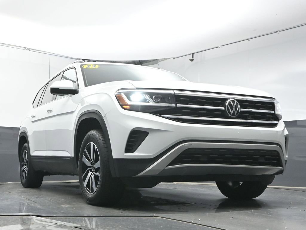Certified 2023 Volkswagen Atlas SE image 32