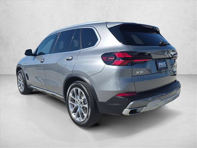 Certified 2026 BMW X5 xDrive50e w/ Executive Package AWD/4WD image 8