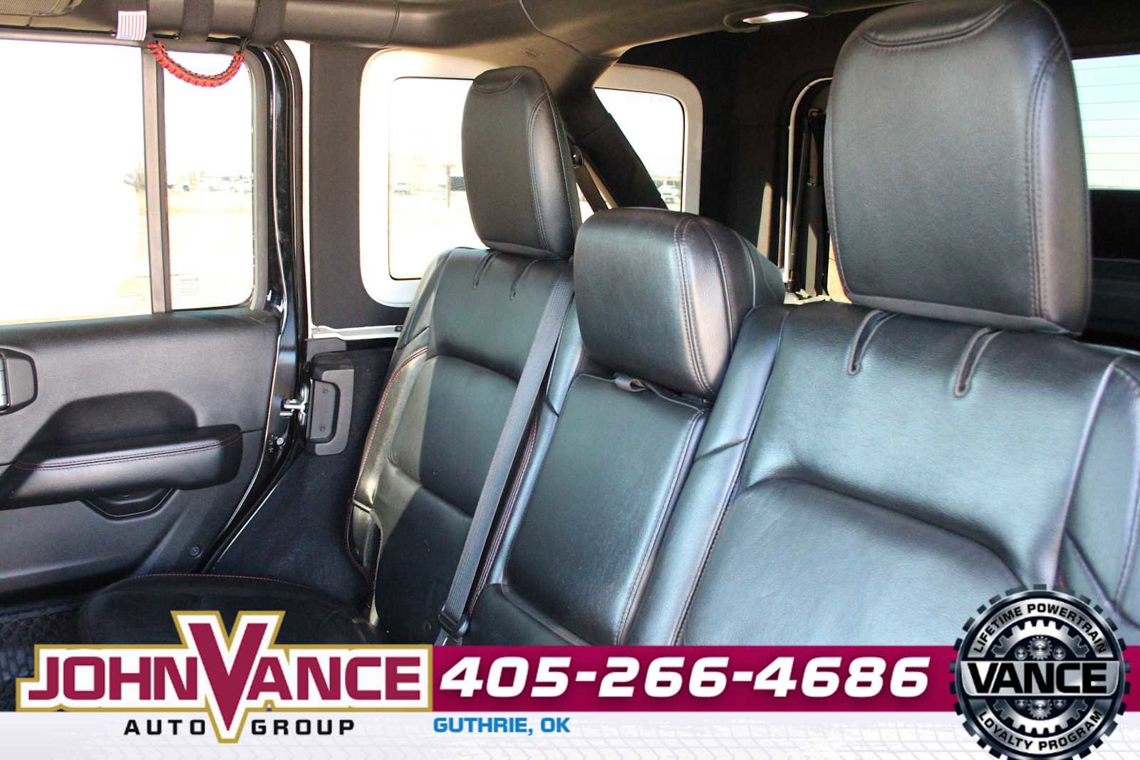 Used 2018 Jeep Wrangler Unlimited Rubicon image 24