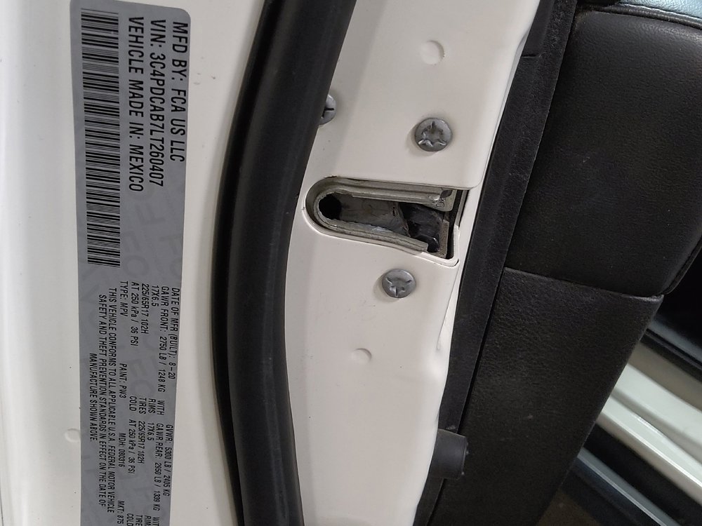 Used 2020 Dodge Journey SE w/ SE Popular Equipment Group image 33