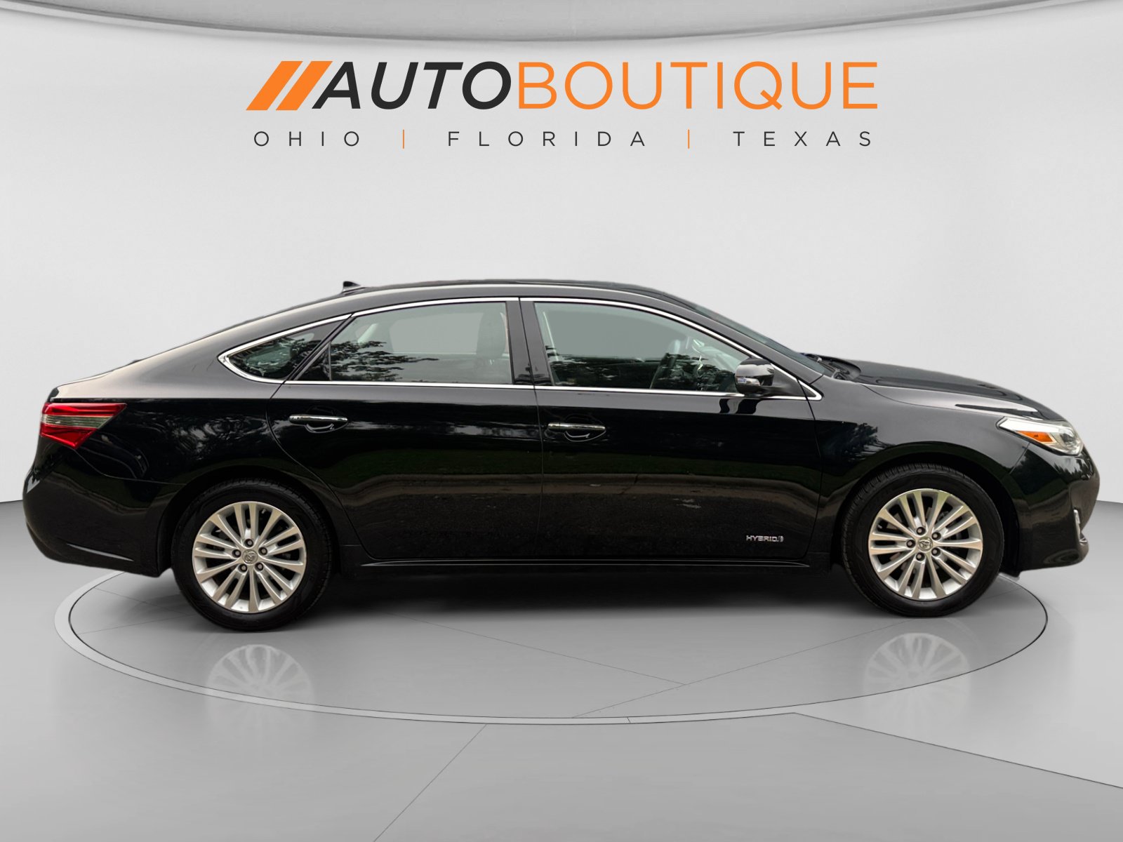 Used 2013 Toyota Avalon Limited FWD image 6