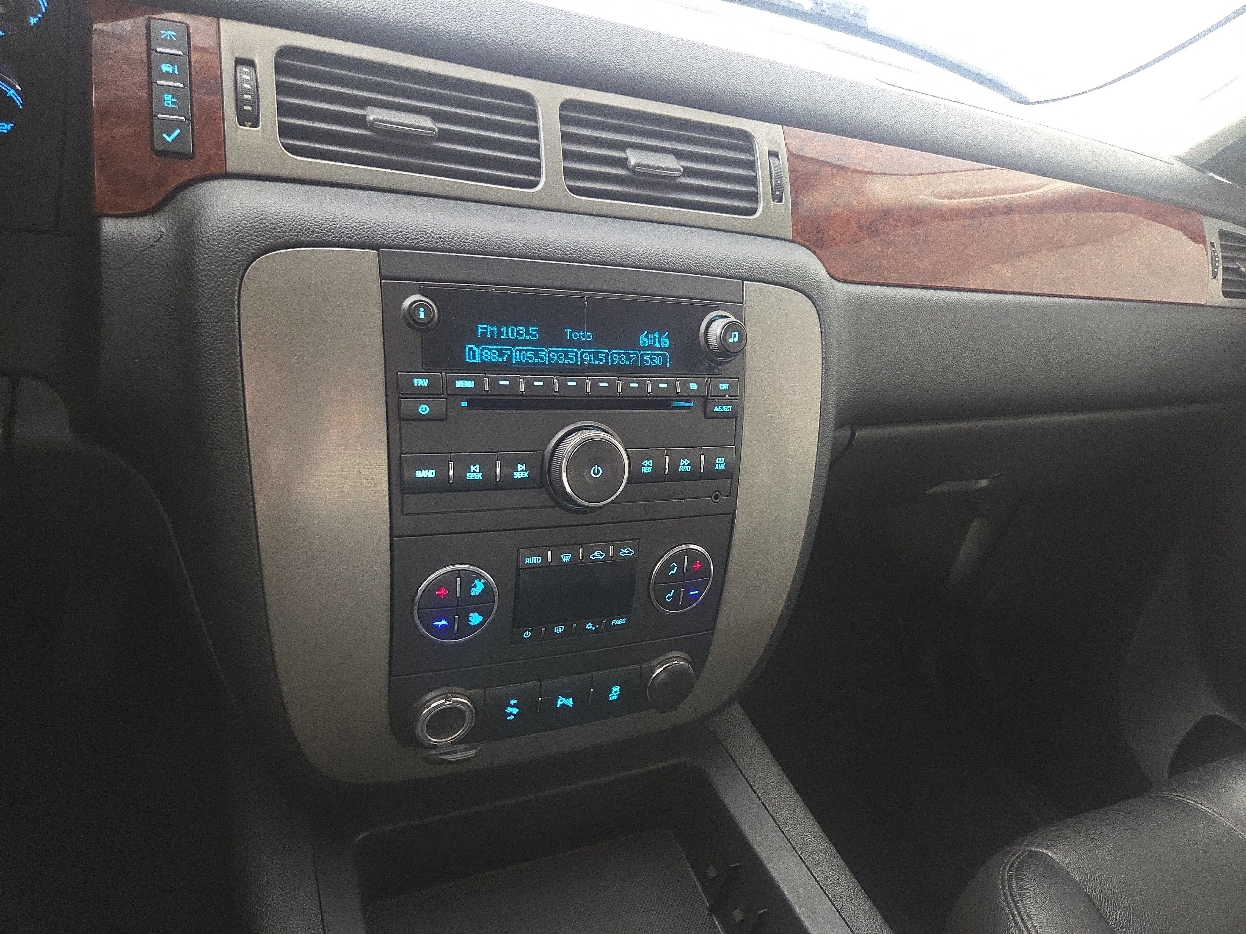 Used 2013 GMC Sierra 1500 SLT w/ SLT Convenience Package image 21