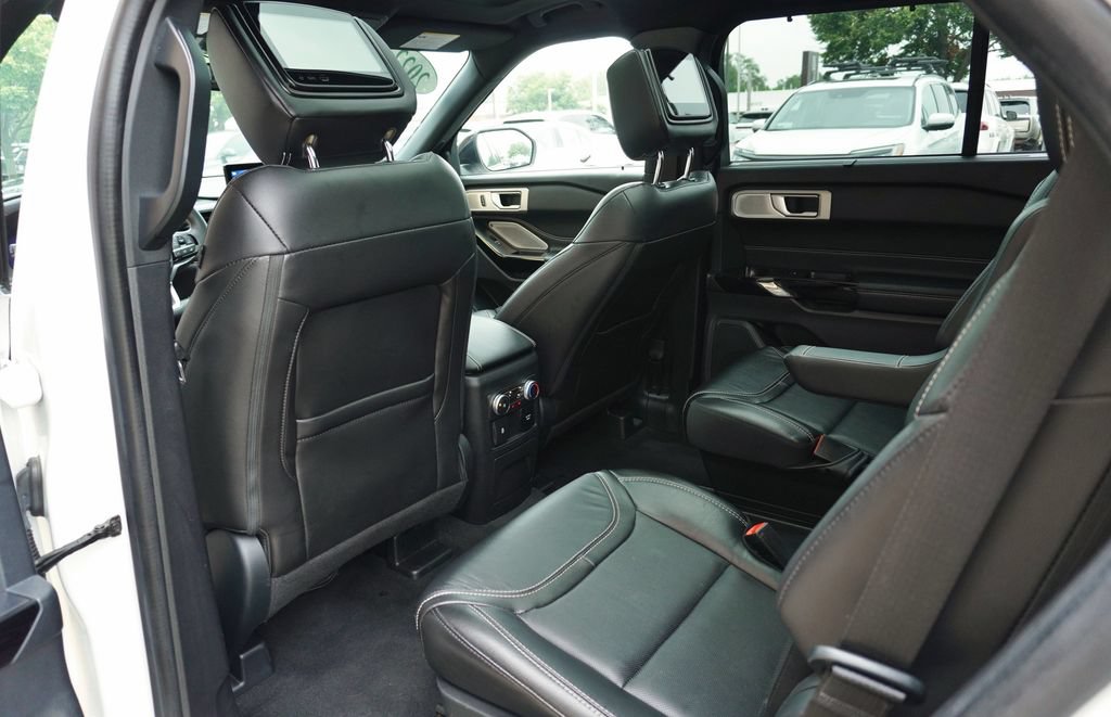 Used 2022 Ford Explorer ST w/ Equipment Group 401A AWD/4WD image 25
