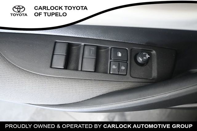 Used 2025 Toyota Corolla LE FWD image 24