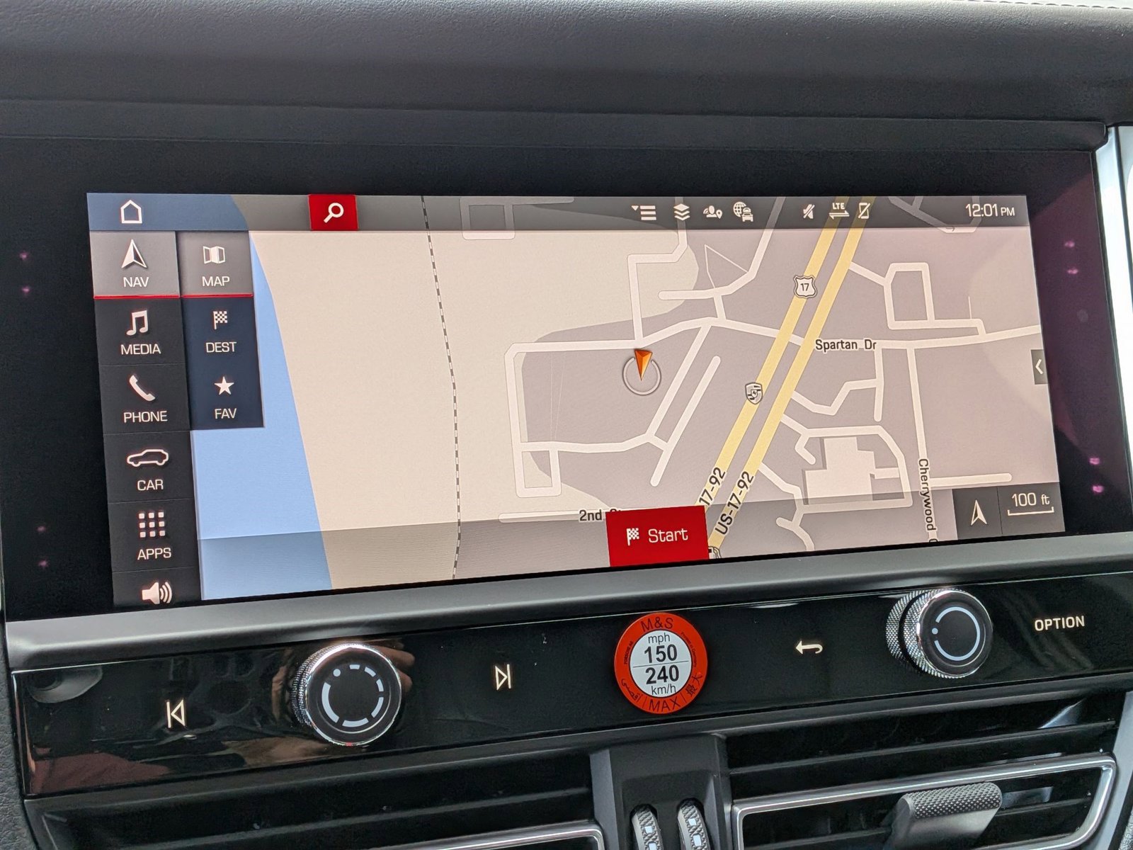 New 2026 Porsche Macan image 19