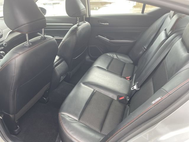 Used 2024 Nissan Altima 2.5 SR image 13