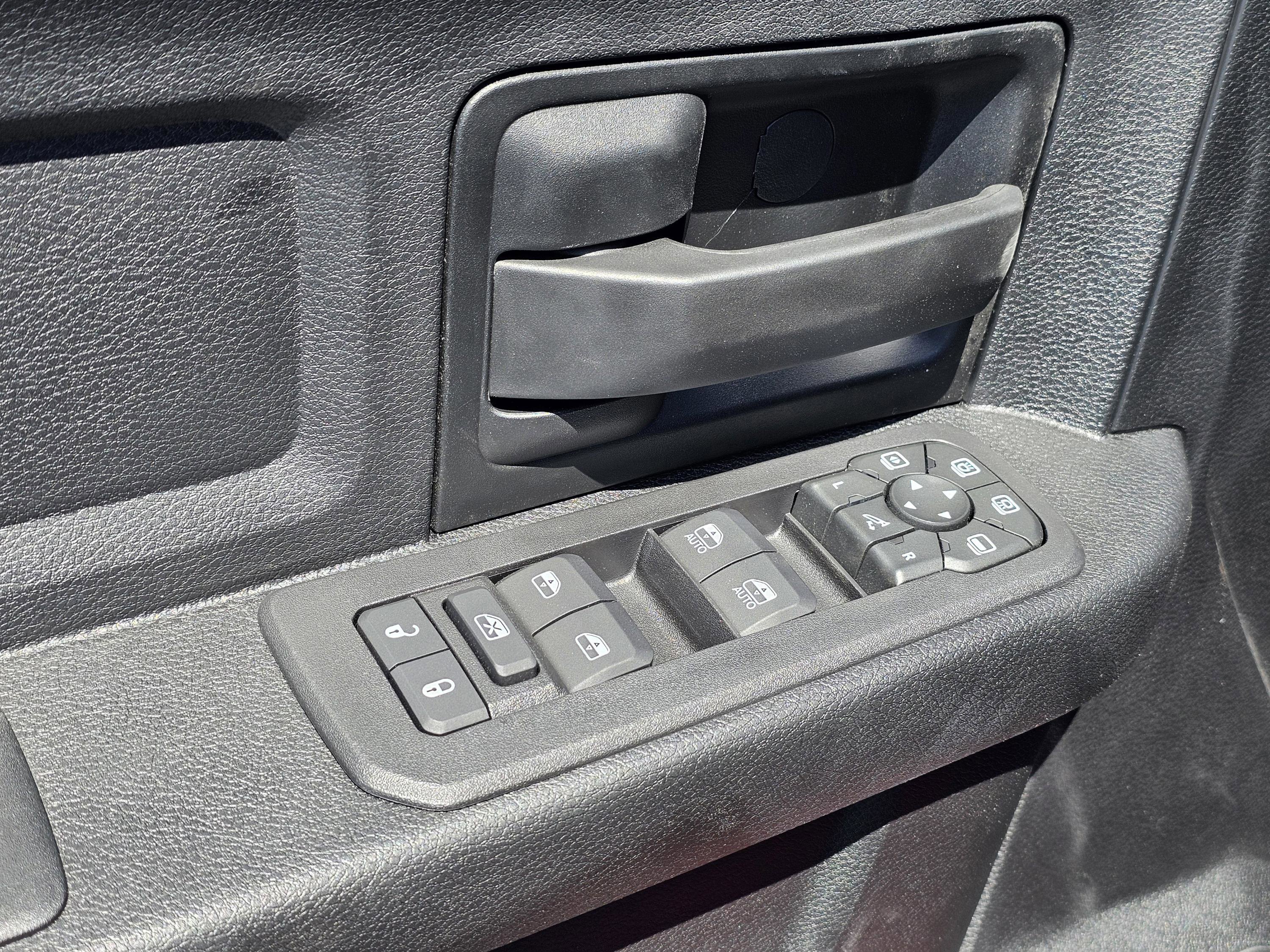 New 2026 RAM 2500 Tradesman image 15