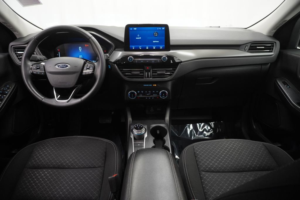 Used 2024 Ford Escape Active w/ Cold Weather Package FWD image 24