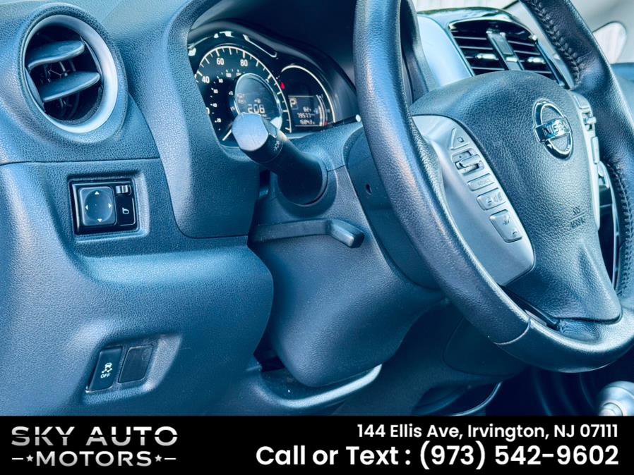 Used 2016 Nissan Versa Note SV FWD image 16