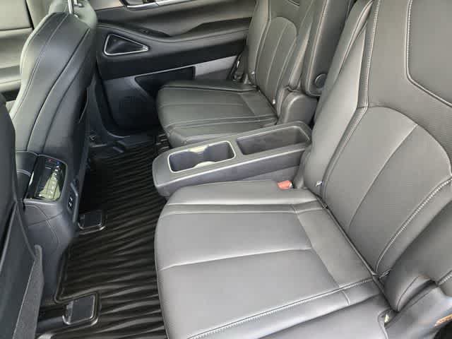 Certified 2027 INFINITI QX60 Sport w/ Dark Cargo Package AWD/4WD image 12