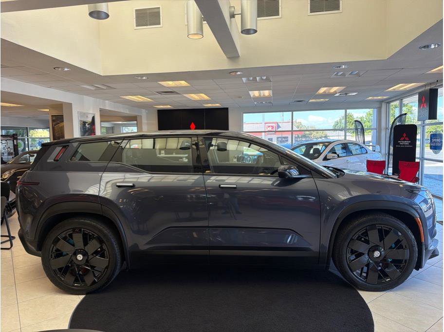 Used 2023 Fisker Ocean Extreme image 4