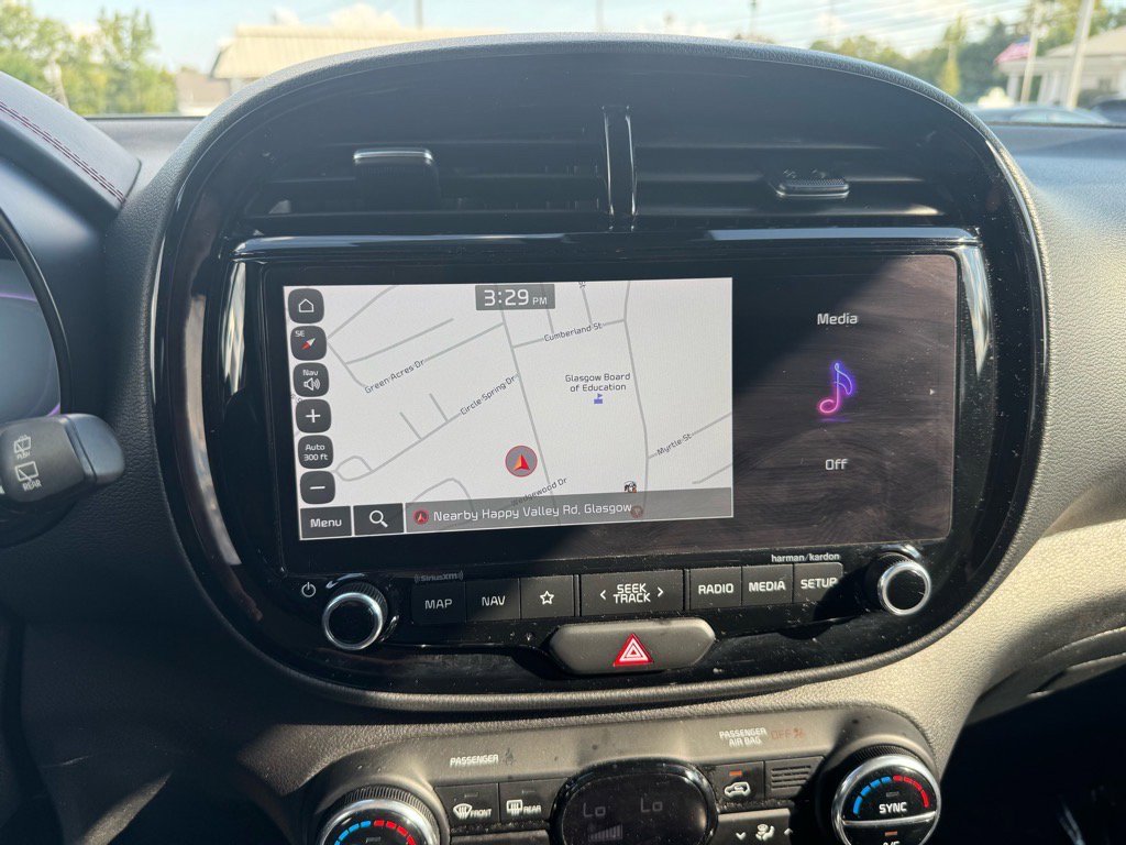 Used 2023 Kia Soul GT-Line w/ GT-Line Technology Package image 13