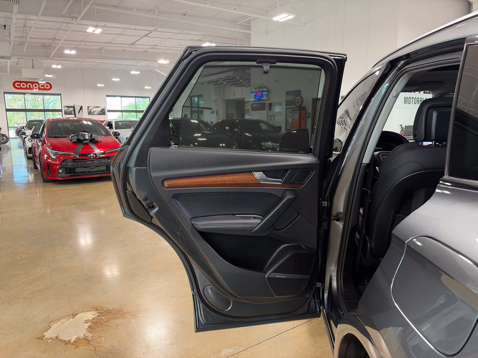Used 2022 Audi Q5 e Prestige AWD/4WD image 38