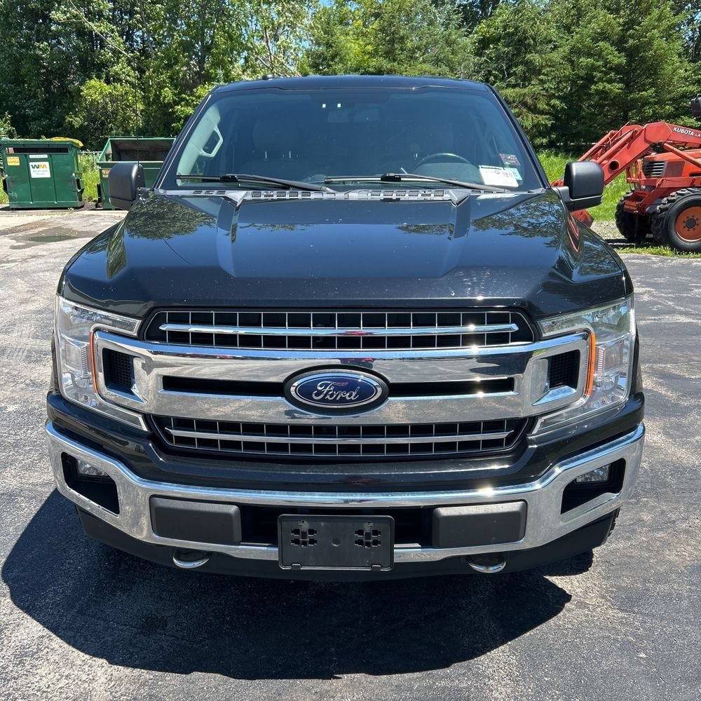 Used 2018 Ford F150 XLT w/ Equipment Group 302A Luxury AWD/4WD image 2