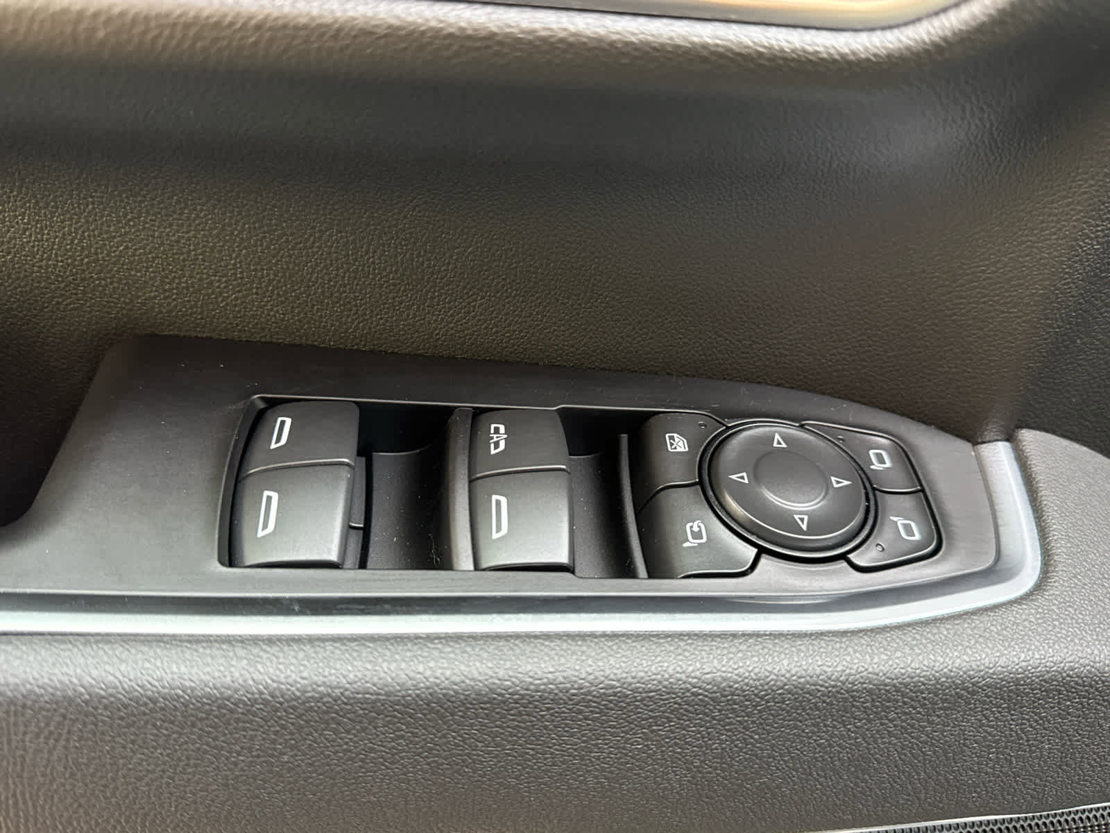 New 2026 Chevrolet Silverado 3500 LT w/ Trail Boss Package image 11