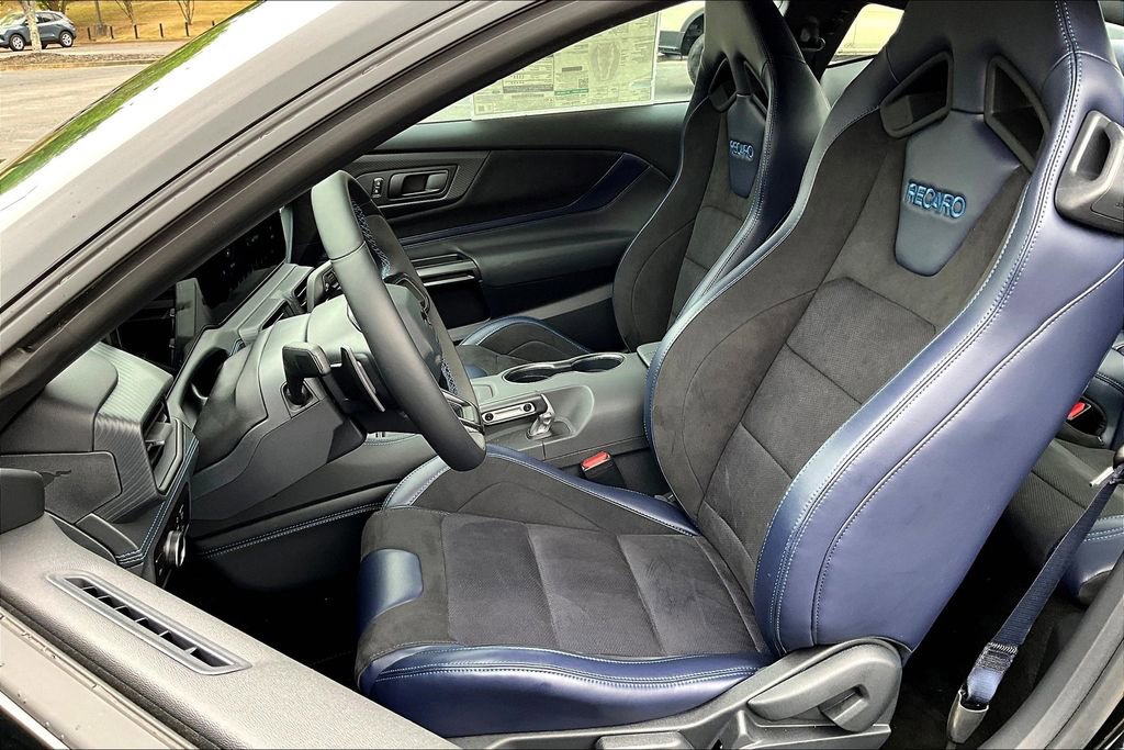 New 2024 Ford Mustang Dark Horse image 9