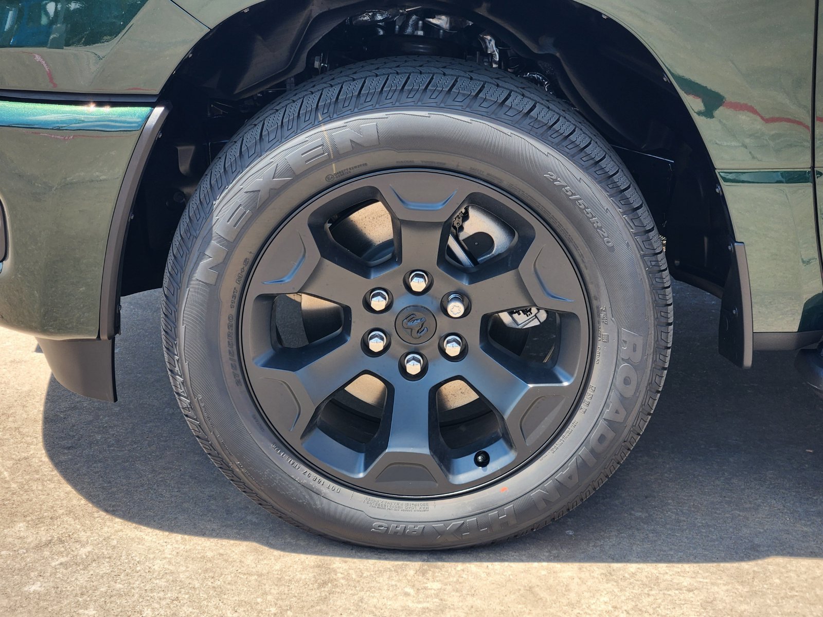 New 2027 RAM 1500 Express AWD/4WD image 12