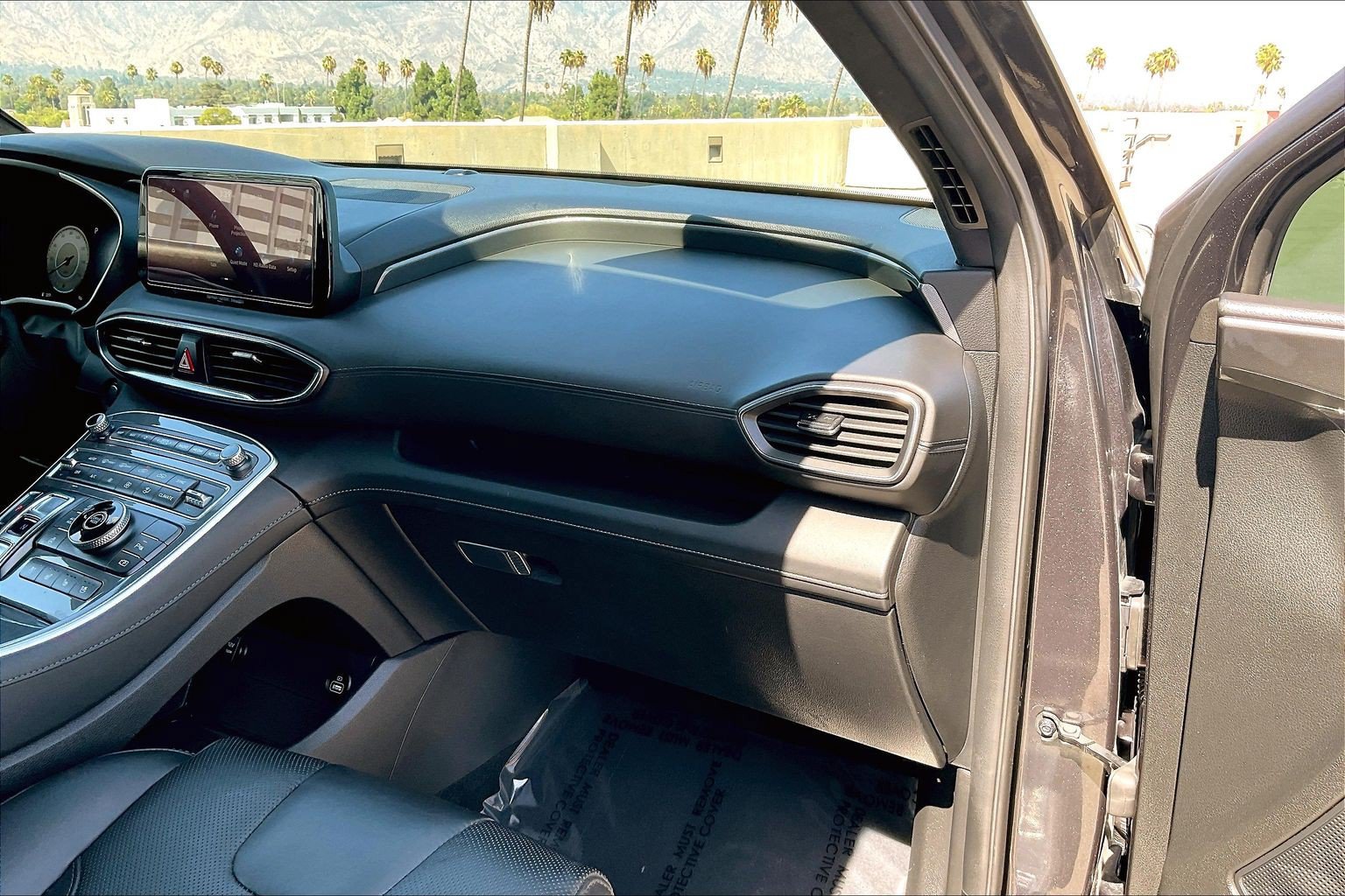 Used 2023 Hyundai Santa Fe Calligraphy FWD image 17