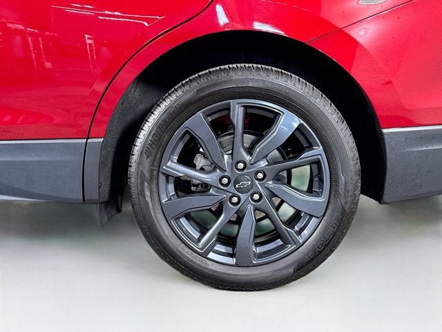 Used 2023 Chevrolet Equinox RS w/ LPO, Floor Liner Package AWD/4WD image 30