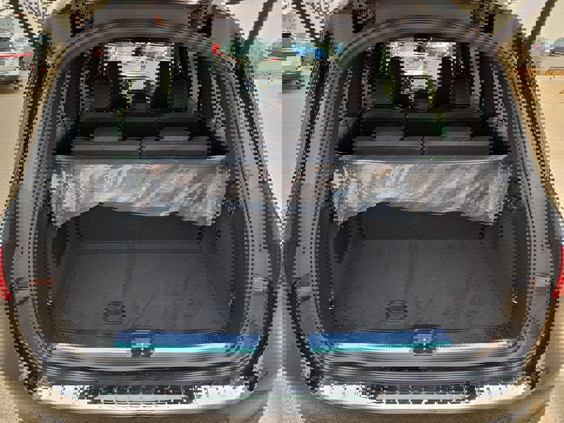 New 2025 Mercedes-Benz GLS 580 4MATIC image 12