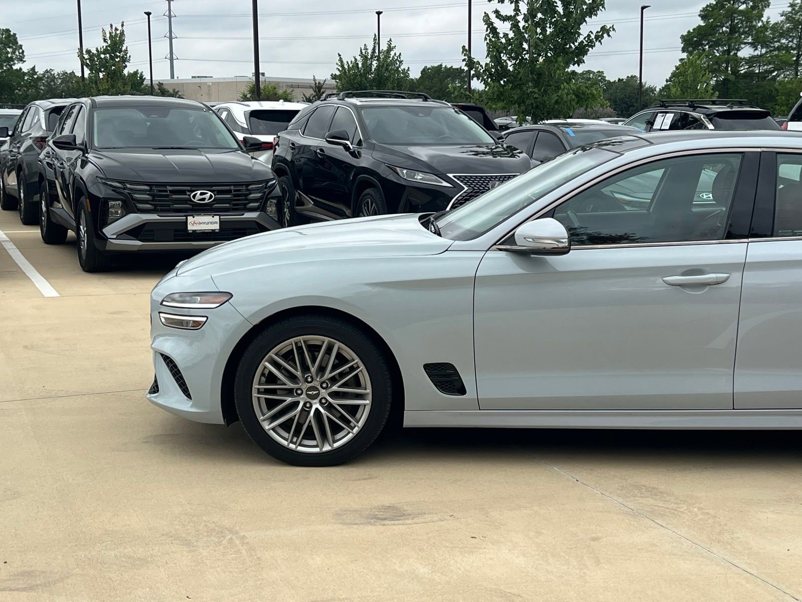 Used 2023 Genesis G70 2.0T w/ Sport Prestige Package RWD image 7