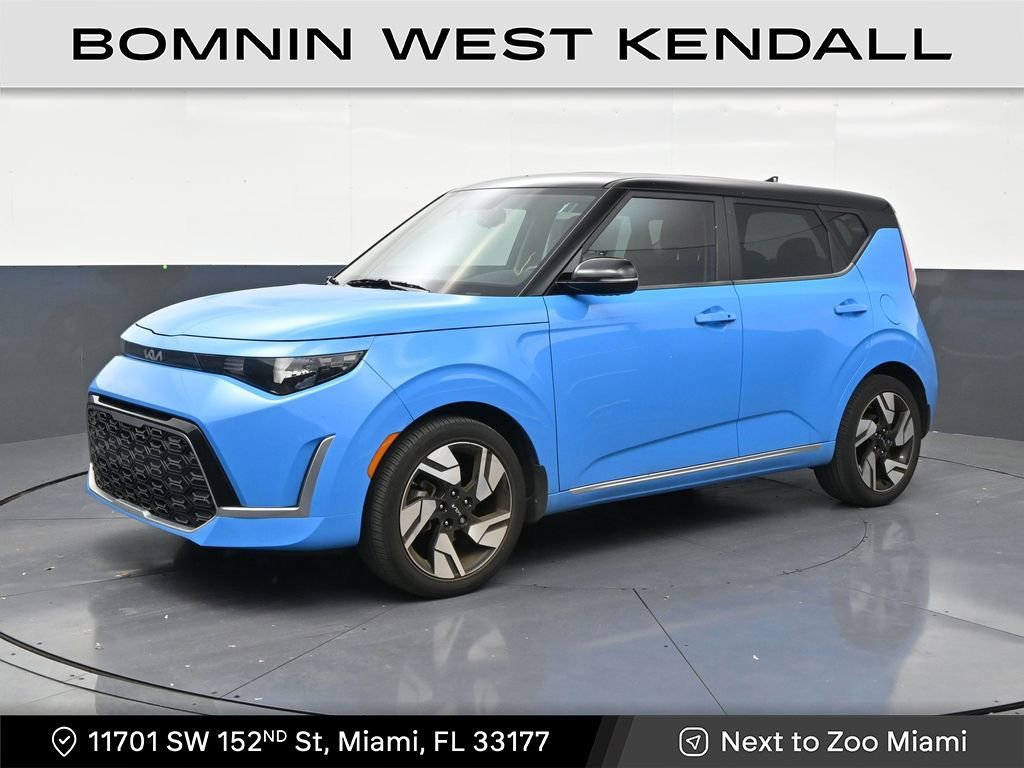 Used 2023 Kia Soul GT-Line FWD image 1