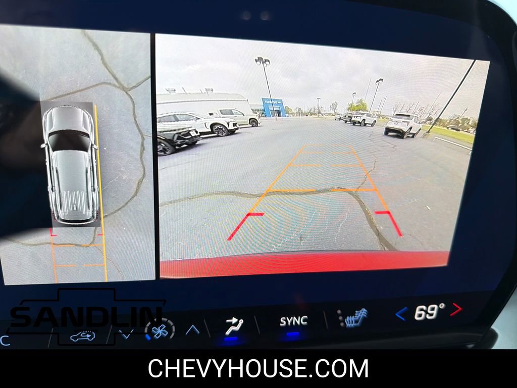 New 2026 Chevrolet Traverse LT w/ Sun and Wheel Package image 21