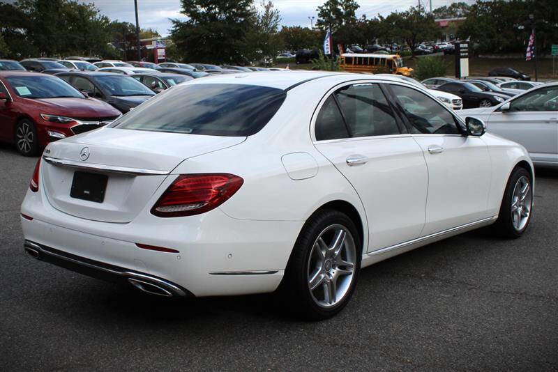Used 2017 Mercedes-Benz E 300 image 5