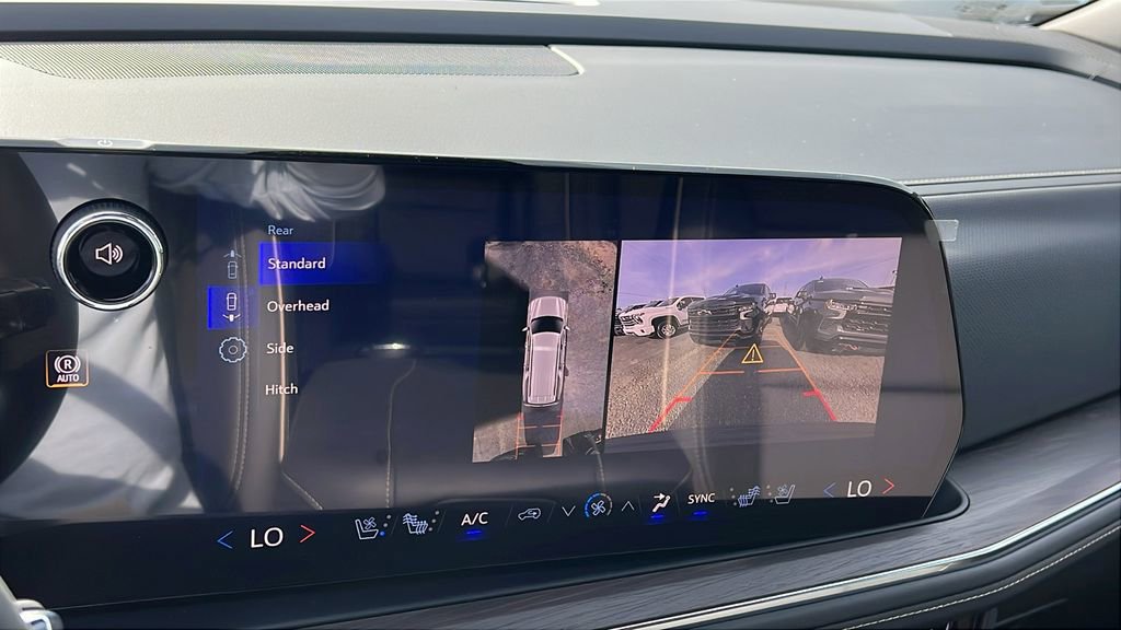 New 2026 Chevrolet Suburban Premier w/ Sun And Tow Package image 27