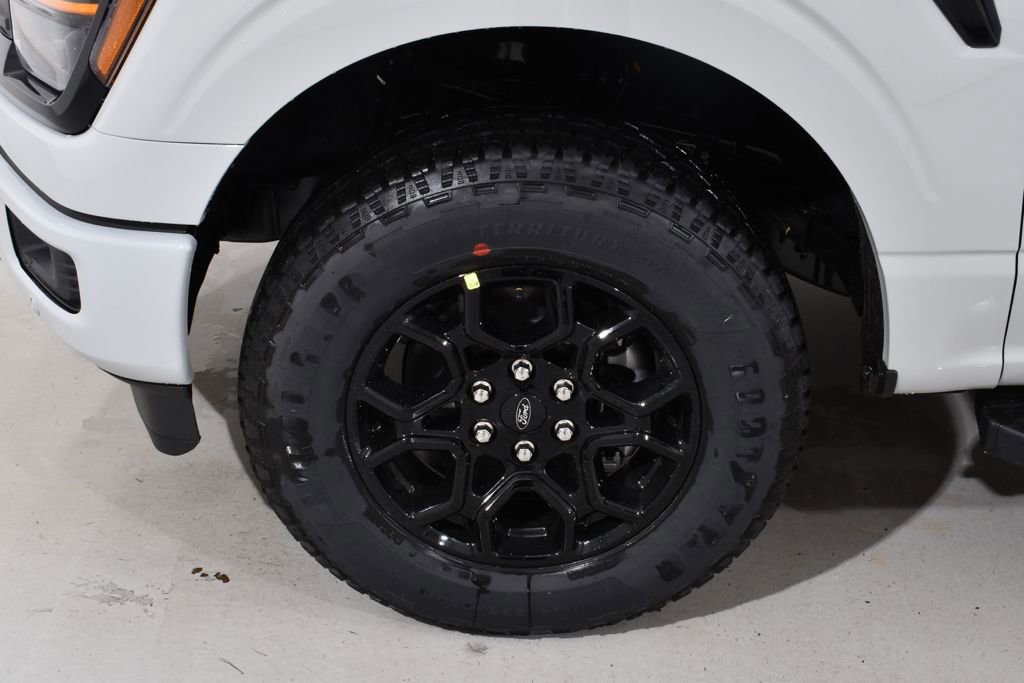 New 2026 Ford F150 XLT image 23